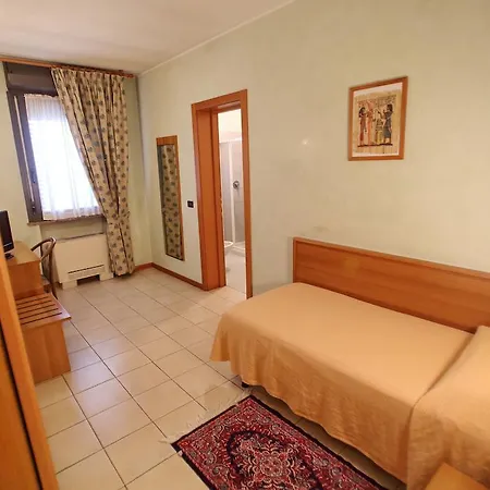 Hotel Sanvitale 3*